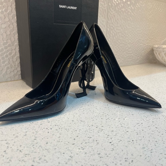 Luxury brand designer shoes,almost brand new, no scratches, in a great condition - Picture 4 of 7